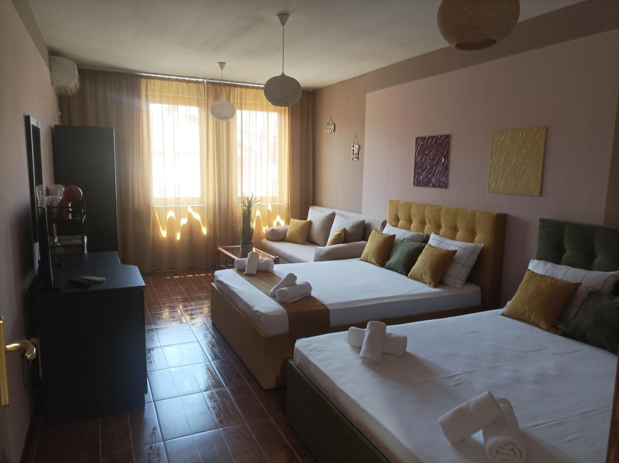 Cosy Apartments And Spectacular Rooms Fotiadis Veliko Tarnovo Exterior photo