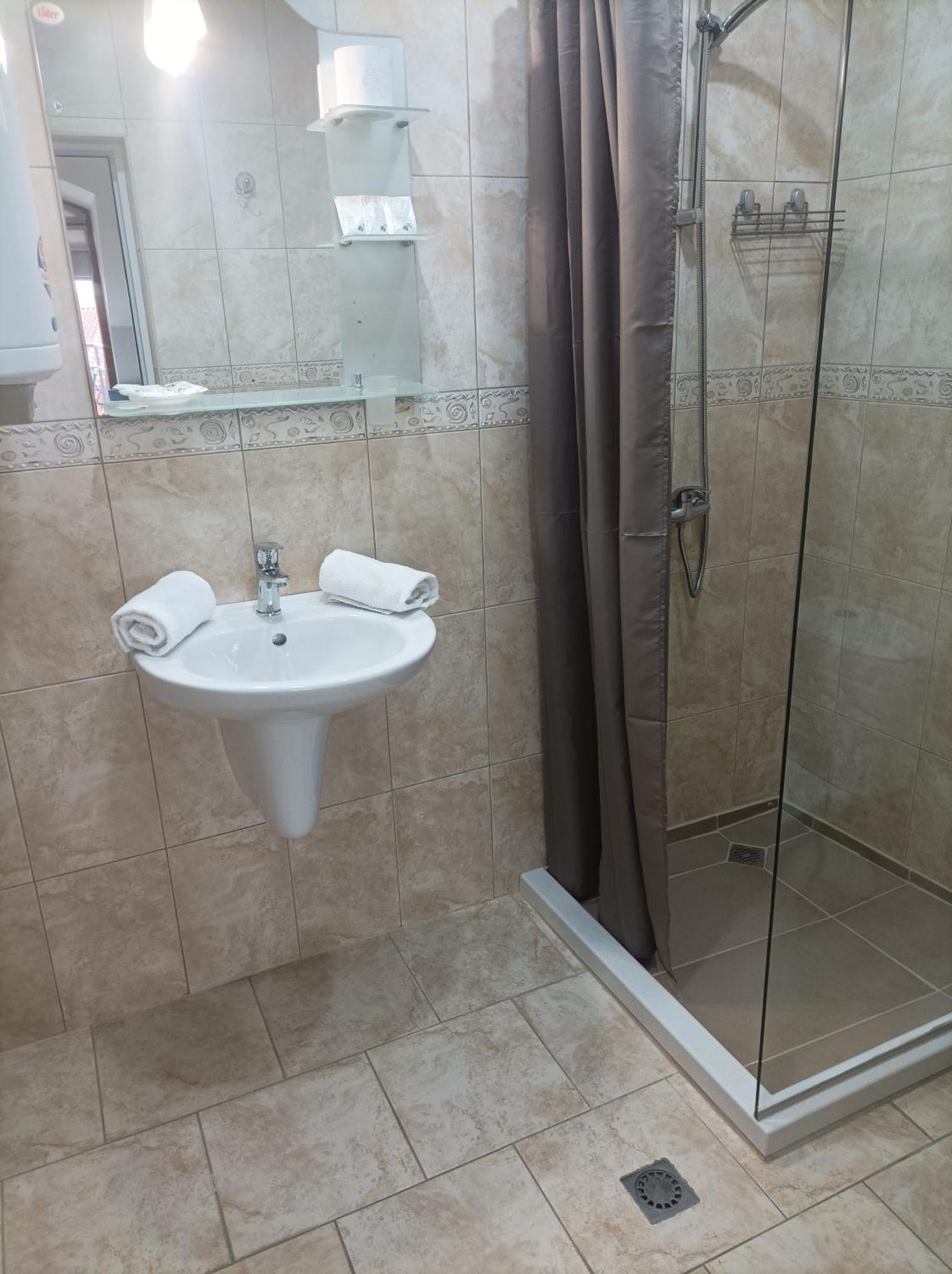 Cosy Apartments And Spectacular Rooms Fotiadis Veliko Tarnovo Exterior photo